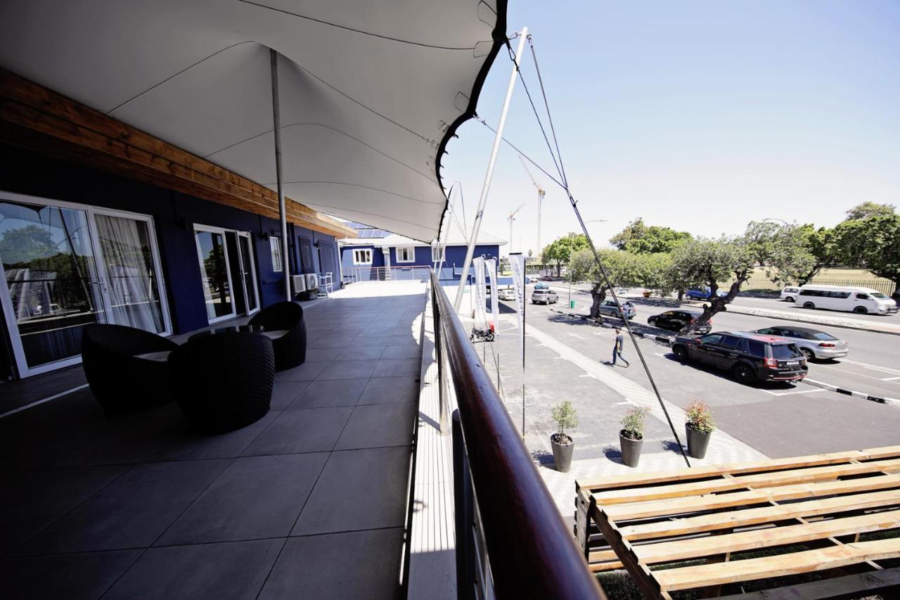 New National Hotel And Conference Parow Bagian luar foto