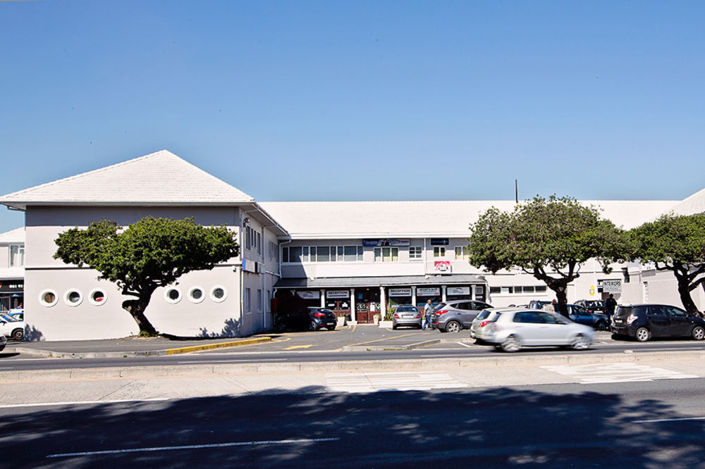 New National Hotel And Conference Parow Bagian luar foto
