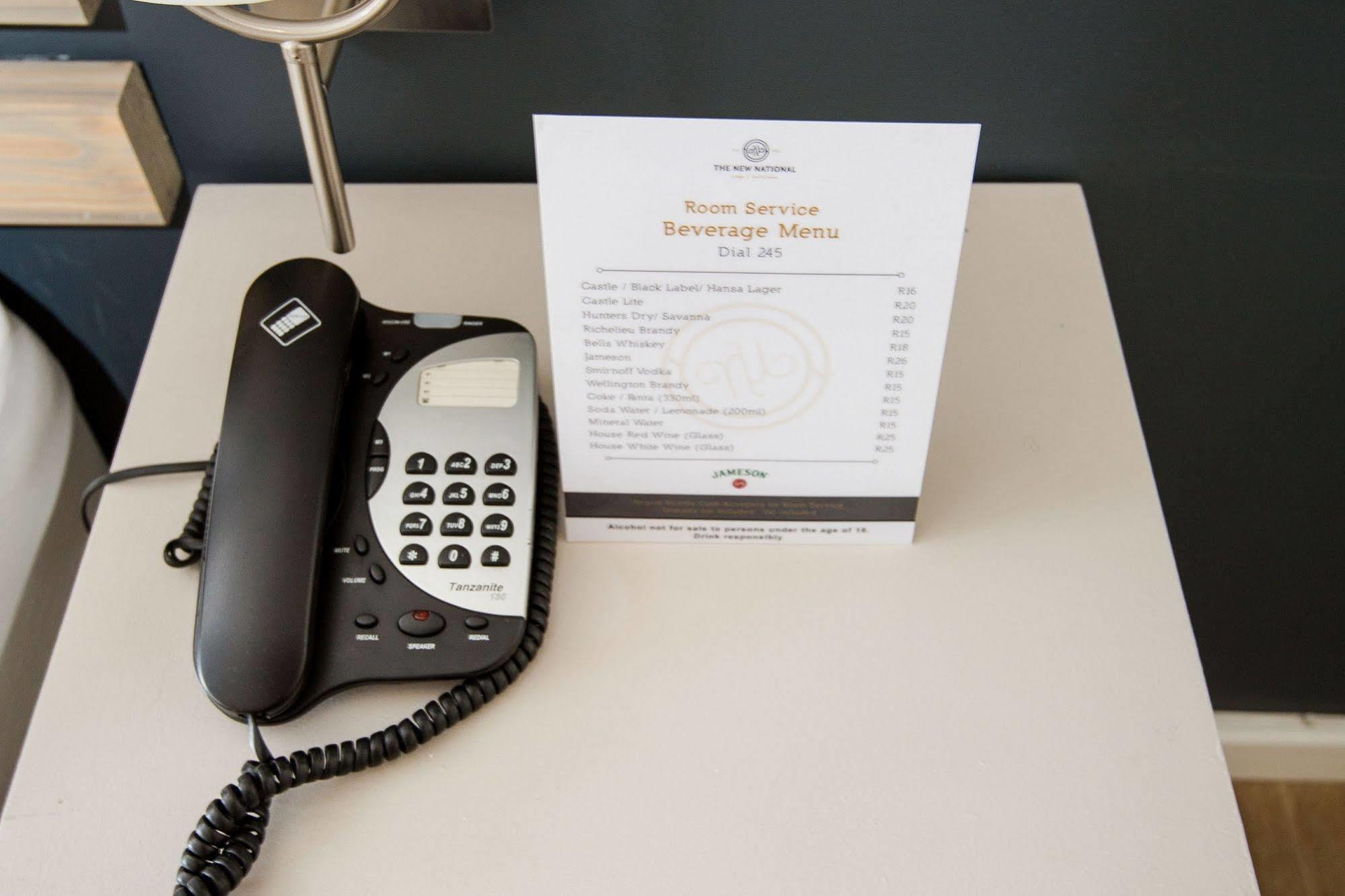 New National Hotel And Conference Parow Bagian luar foto